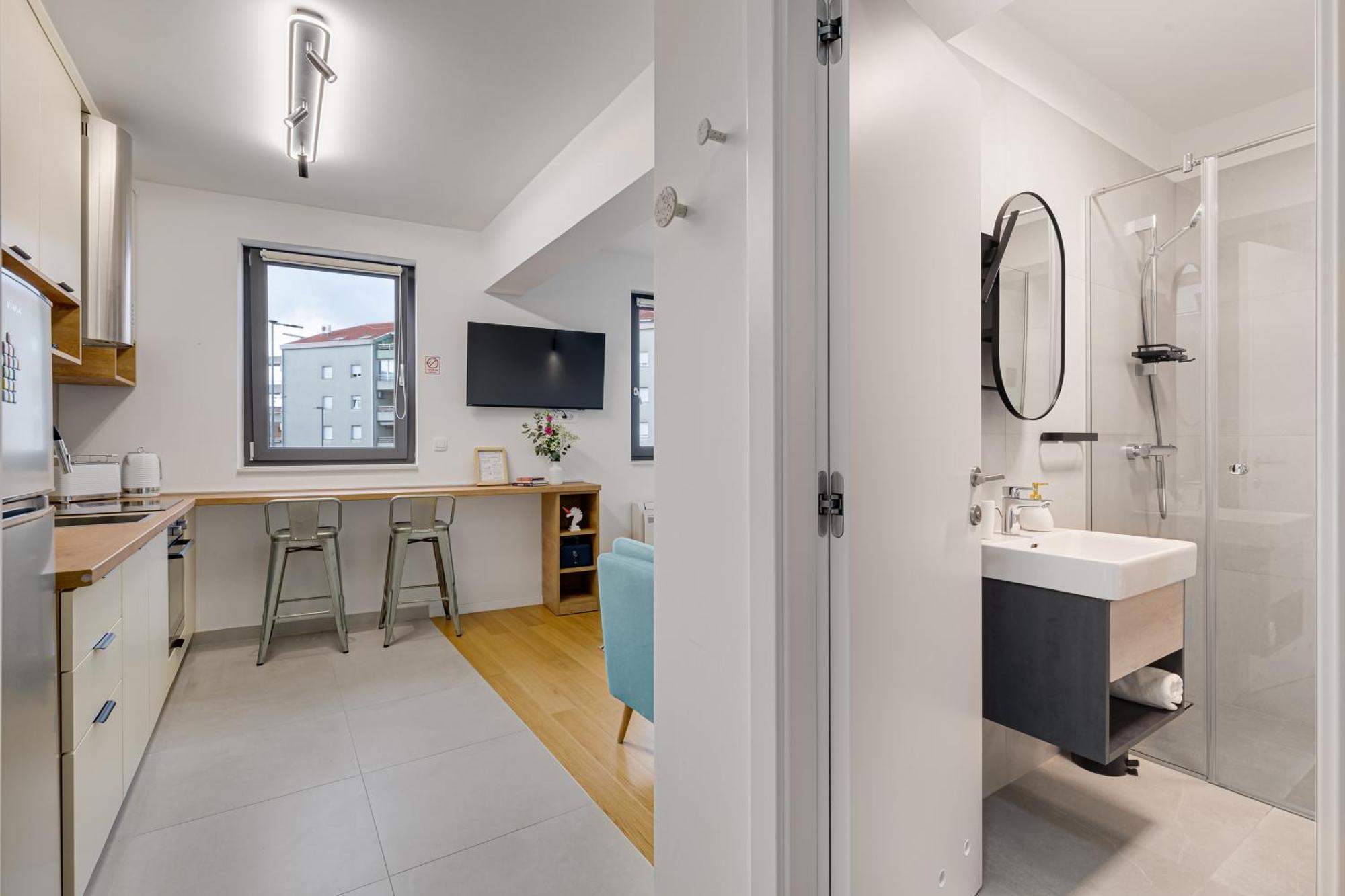 Tres Fenestras Zadar - Private Parking Apartment Bagian luar foto